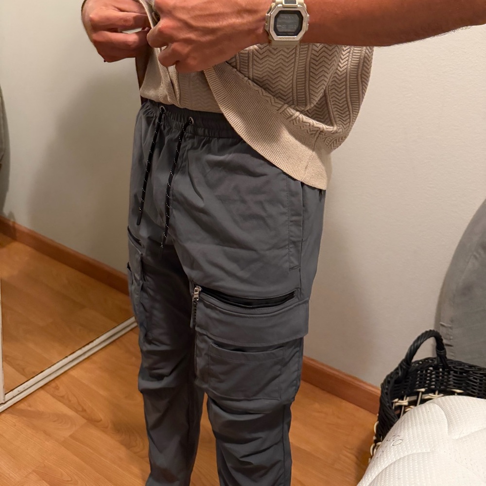 H&M cargo pants - Picture 7 of 11